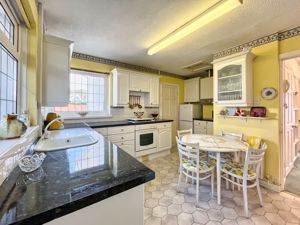 Photo 23- click for photo gallery